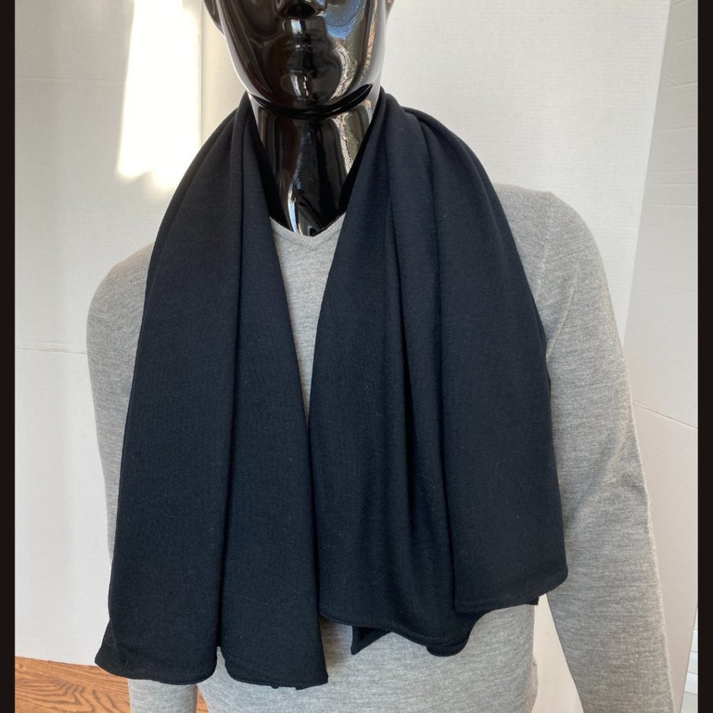 Large Black Rectangular Jersey Knit Blanket Scarf in Excellent Condition